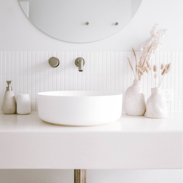 venetian plaster white bathroom